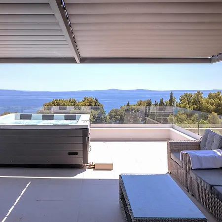 Luxury Bella Vista Holidays @ Kasuni Beach Apartamento Split