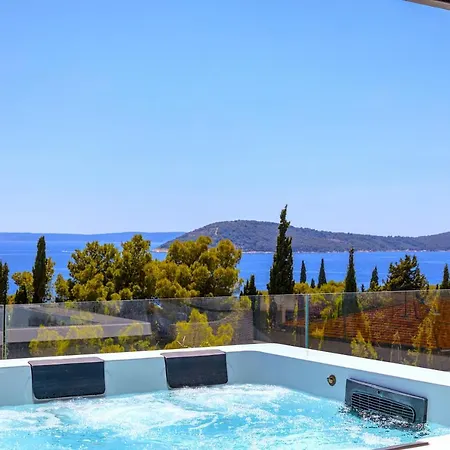 Apartment Luxury Bella Vista Holidays @ Kasuni Beach Split