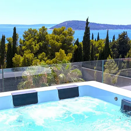 Apartment Luxury Bella Vista Holidays @ Kasuni Beach Split