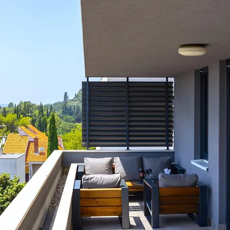 Apartment Luxury Bella Vista Holidays @ Kasuni Beach Split